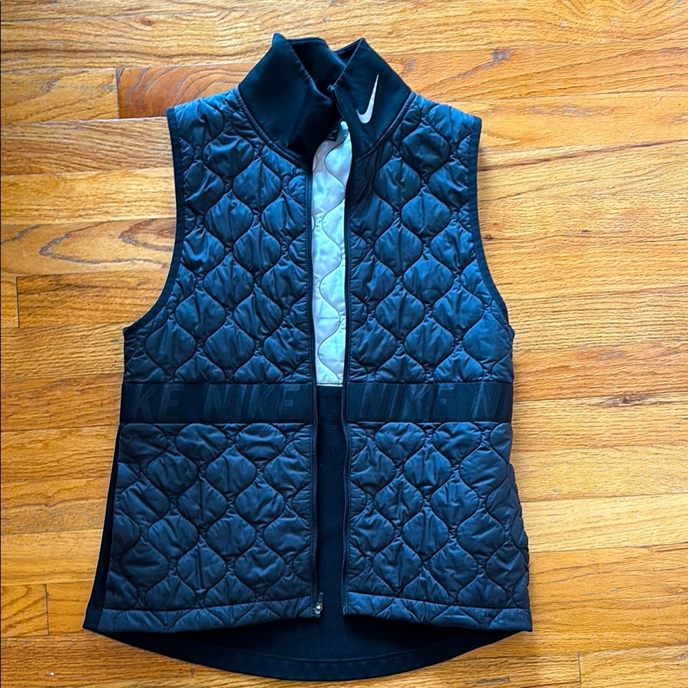 Nike Black Quilted Women's Aerolayer Vest